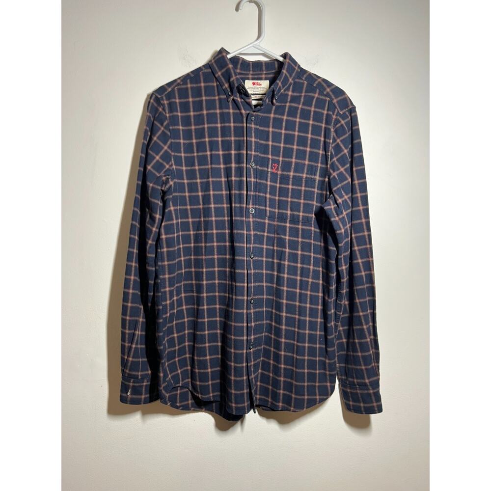 Fjallraven Men's Navy Blue Plaid Flannel Ovik Regular Fit Long Sleeve Shirt M
